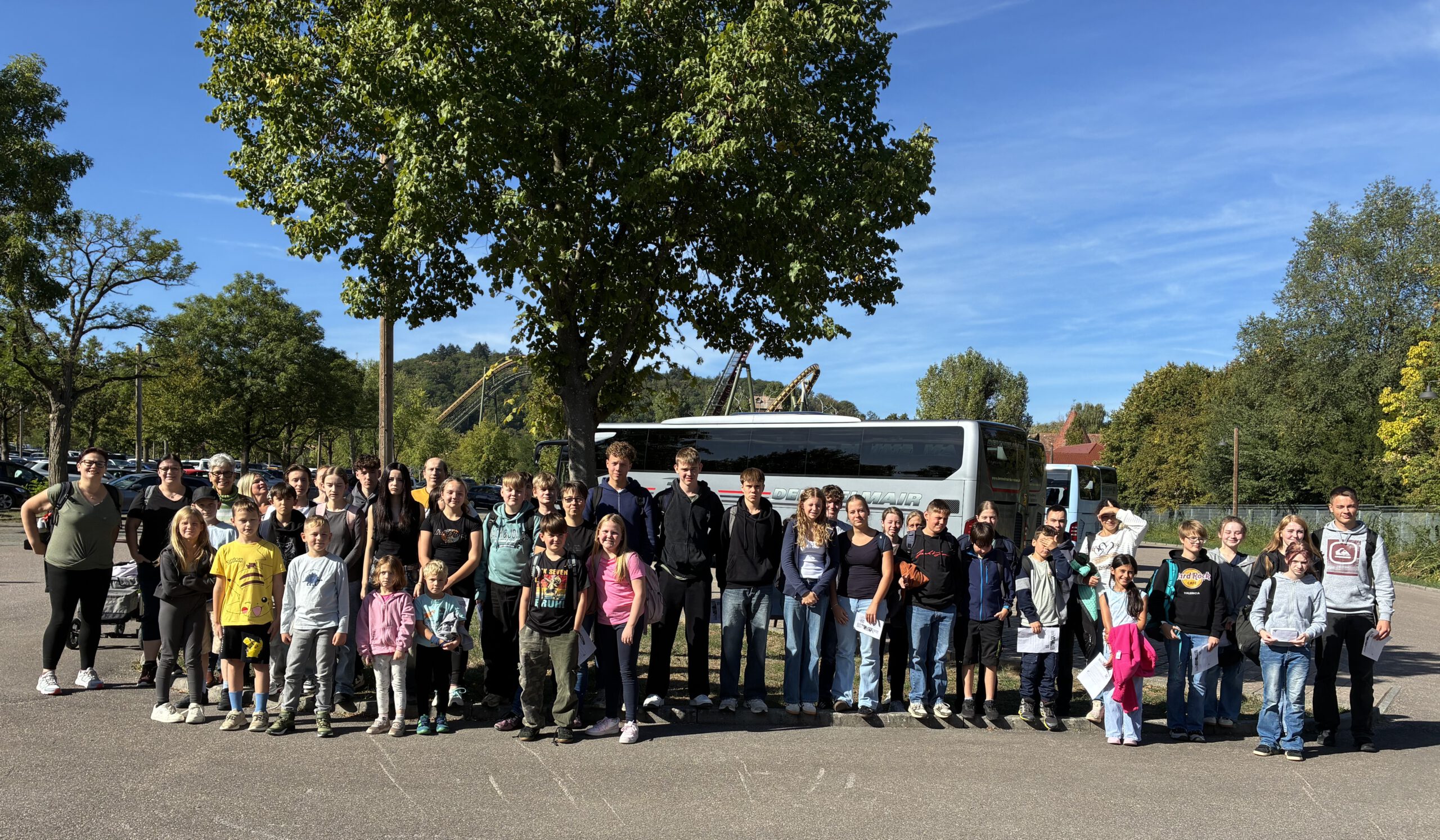 Du betrachtest gerade Schützenjugend des Bezirks besucht Freizeitpark